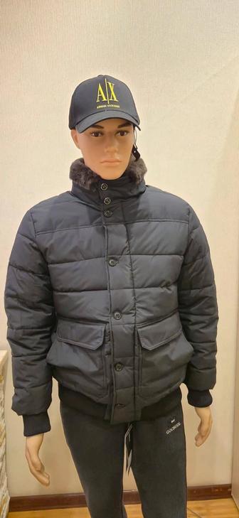 Куртка от итальянского бренда Morantu продаю,Новая,все размеры есть