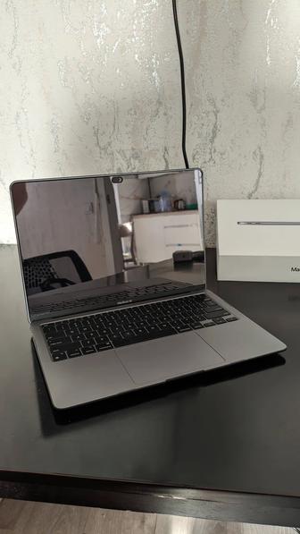 Apple Macbook Air 13