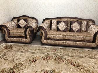 Продам диван с креслом