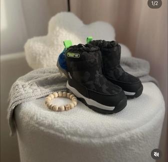 Продам зимние ботинки