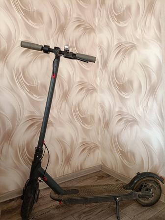 Продам электросамокат
