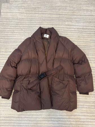 Пуховик женский