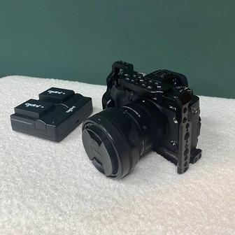 Продаю Fujifilm X-T3 объектив Sigma 18-50mm 2.8