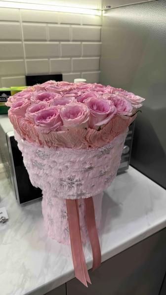 Цветы 23 штук роз