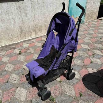 Продам б/у прогулочную коляску