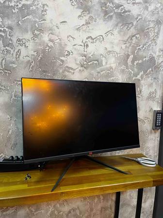 Мониторы Бу 144гц