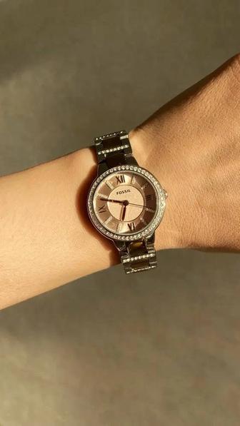 Часы Fossil женские