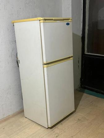 Холодильник рабочий бирюса