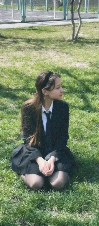 Официант / официантка