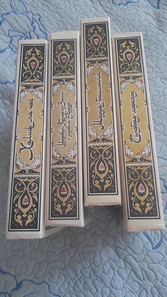 Продам книги