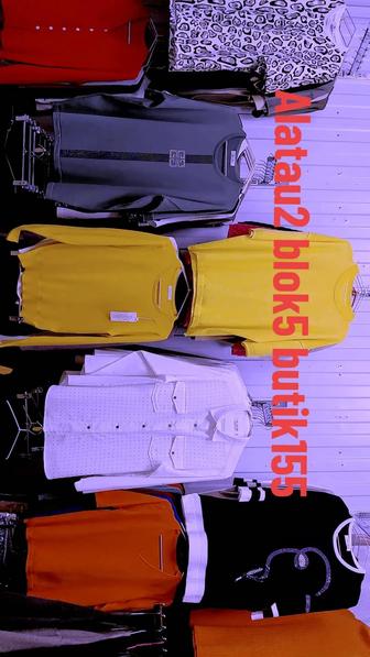 Продажа женских кофт.