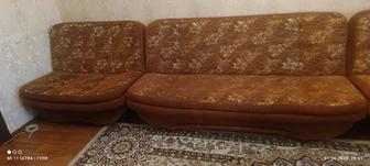 Продам диван- кресло( тройка) в отличном состоянии.