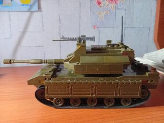 Набор Лего танка для игры и деталей