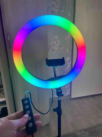 Кольцевая лампа