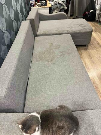 Диван отдаем даром,самовывоз!