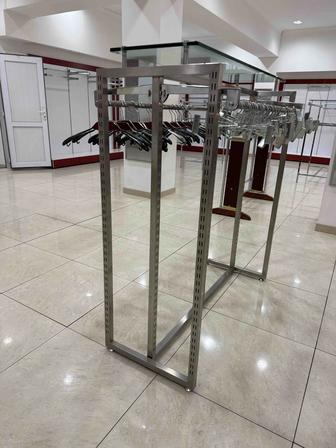 Рейлы. Вешала напольные