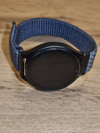 Смарт часы Xiaomi watch 2 в отличном состоянии