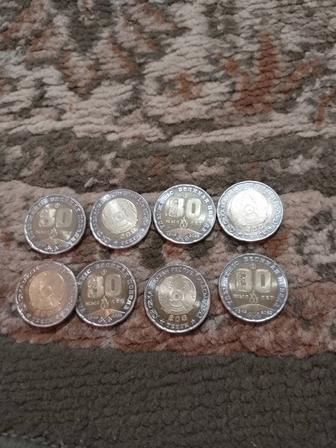 Продам монеты юбилейные 200тг