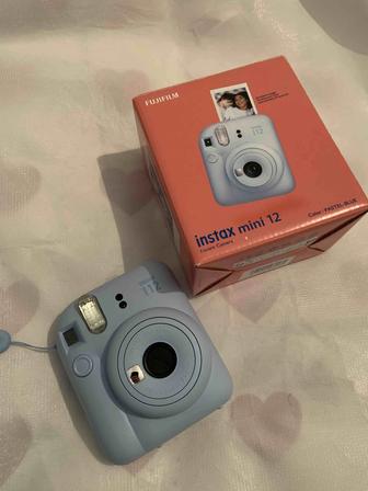 продам Instax mini 12