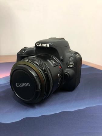 Продам камеру Canon 200d и 2 объектива