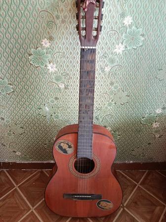 Гитара советская