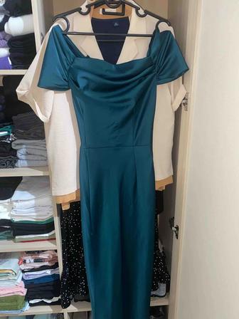 Платье вечернее