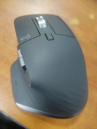 Мышка Logitech MX Master 3s черный