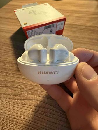 Беспроводные наушники Huawei FreeBuds 5i