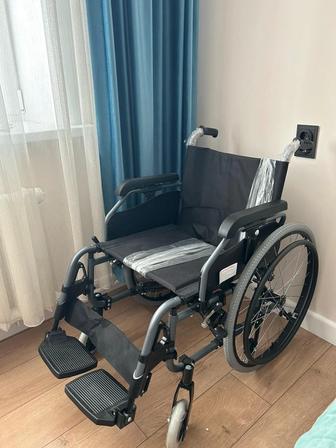 Инвалидная коляска зимняя прогулочная