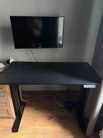 Продам стол Ritmix tbl-120 черный