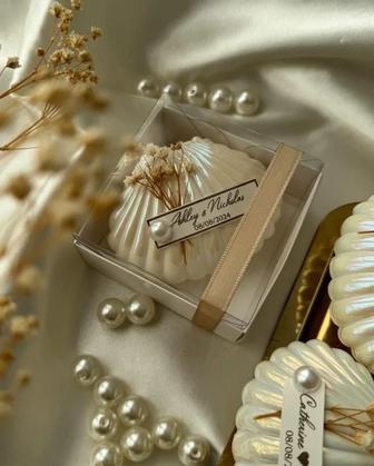 Бонбоньерки в форме перламутровой ракушки