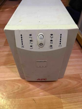 APC Smart-UPS 1000 ВА