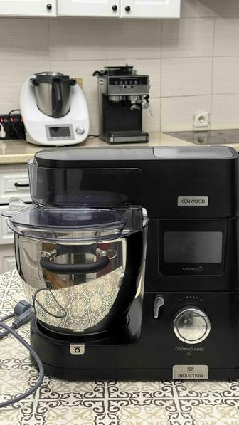 Продам кухонный комбайн Кухонный комбайн KENWOOD KCL95.004SI Cooking Chef X