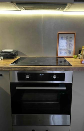 Духовой шкаф и варочная поверхность