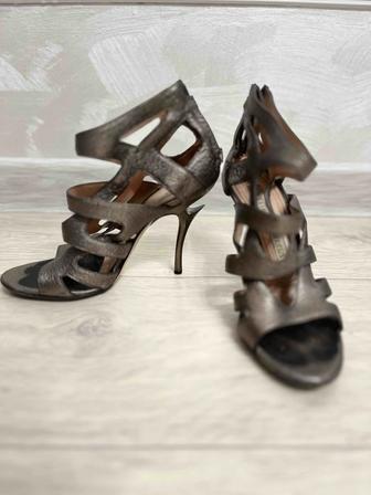 ПРОДАМ кожаные открытые туфли Gianmarco Lorenzi, Италия