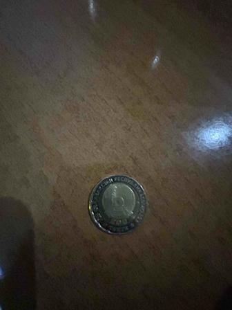 Продам монету 200 тенге