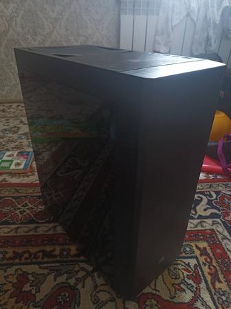 Системный блок игровой в отличном состоянии