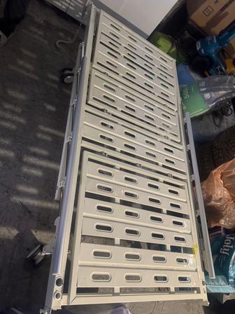 Продам медицинскую кровать,кресло, концентрат кислородный