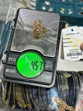 Серьги золотые, 4,57 гр