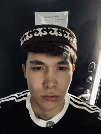 Официант