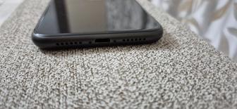 Телефон Iphone