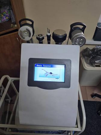 Аппарат 5 в 1, микротоки, вакуумный массаж, РФ- лифтинг по телу и лицу