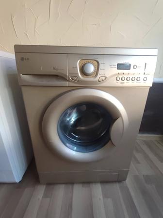 Продается стиральная машина LG. 5 kg.