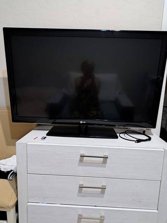 Продам телевизор LG