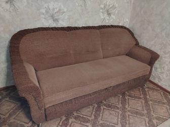 Отдам бесплатно мягкий диван. 25м