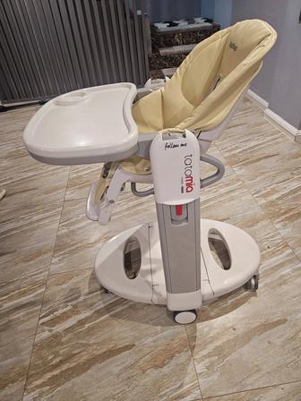 Продам стульчик для кормления. Peg perego