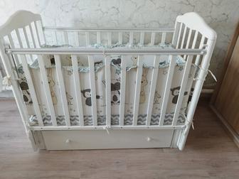 Детская кровать-манеж