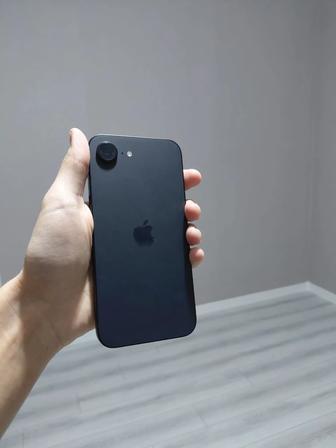 Iphone 16e 100% 90ц