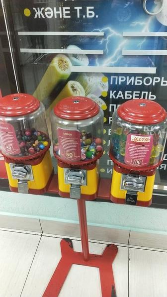 Продам 5 аппаратов с жевачками