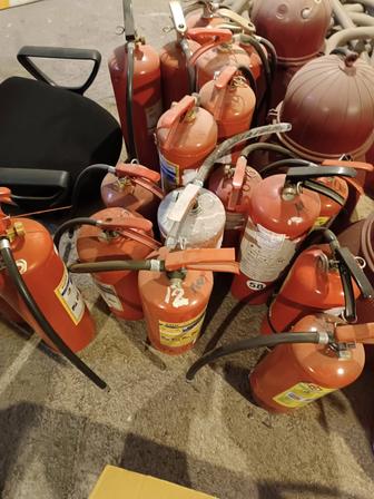 Огнетушители ОП-5 .